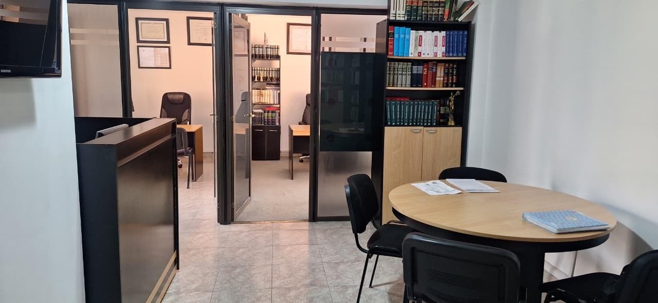 En Venta Oficina Nequen - 1