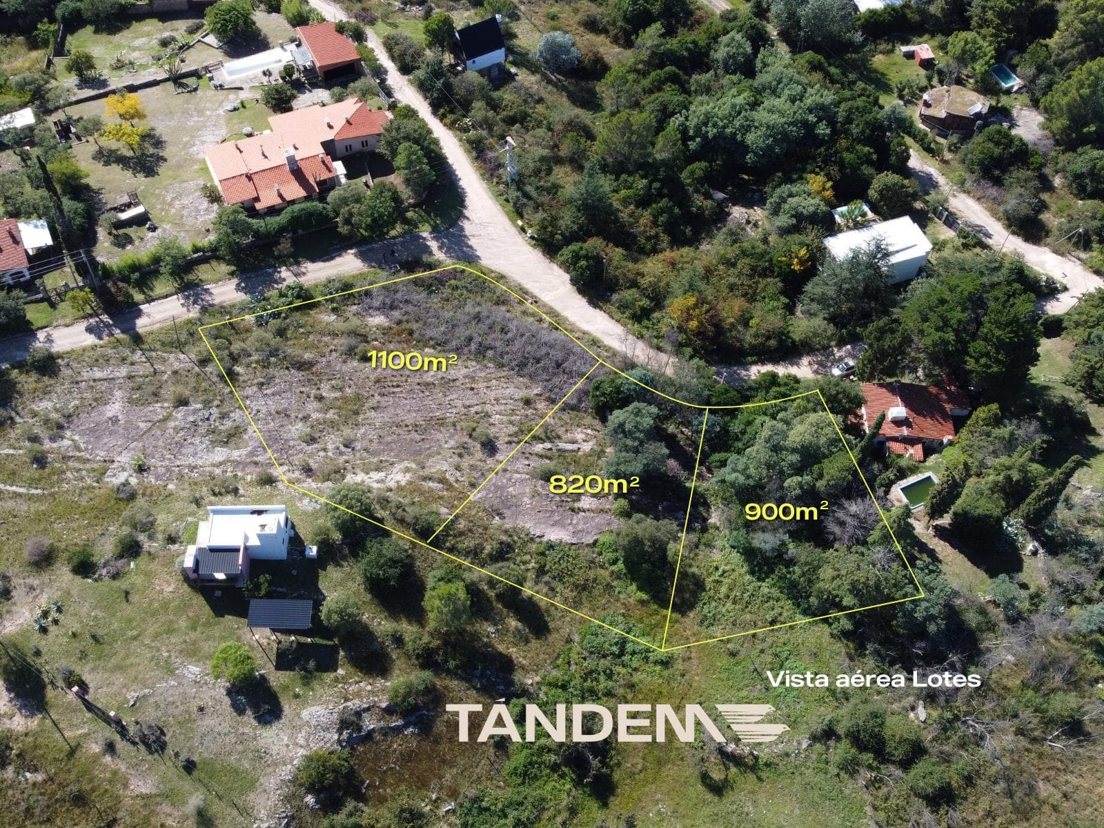 Terrenos en Tanti Lomas - Proximo al Durazno 1100m2 - 1