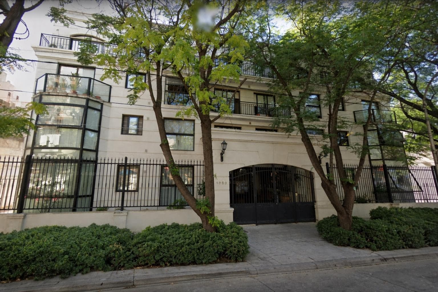 Cochera en Capital - 1