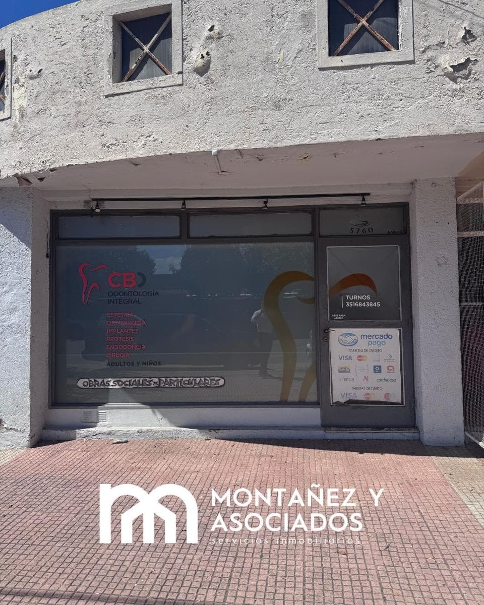 Local en venta sobre Av. Carlos F. Gauss - 1