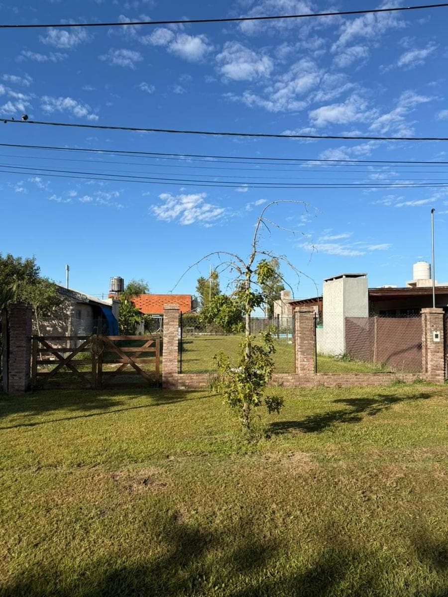 Terreno en venta Los Pinos 2 - Álvarez - 1