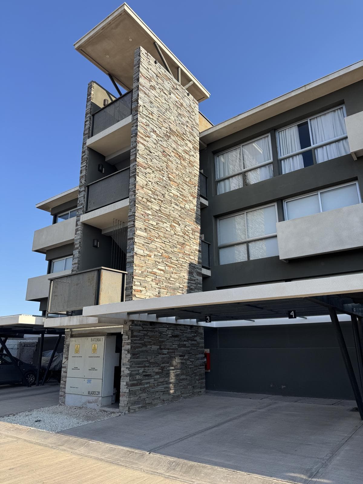 DEPARTAMENTO EN ALQUILER BARRIO PRIVADO CORTADERAS GREEN - 1