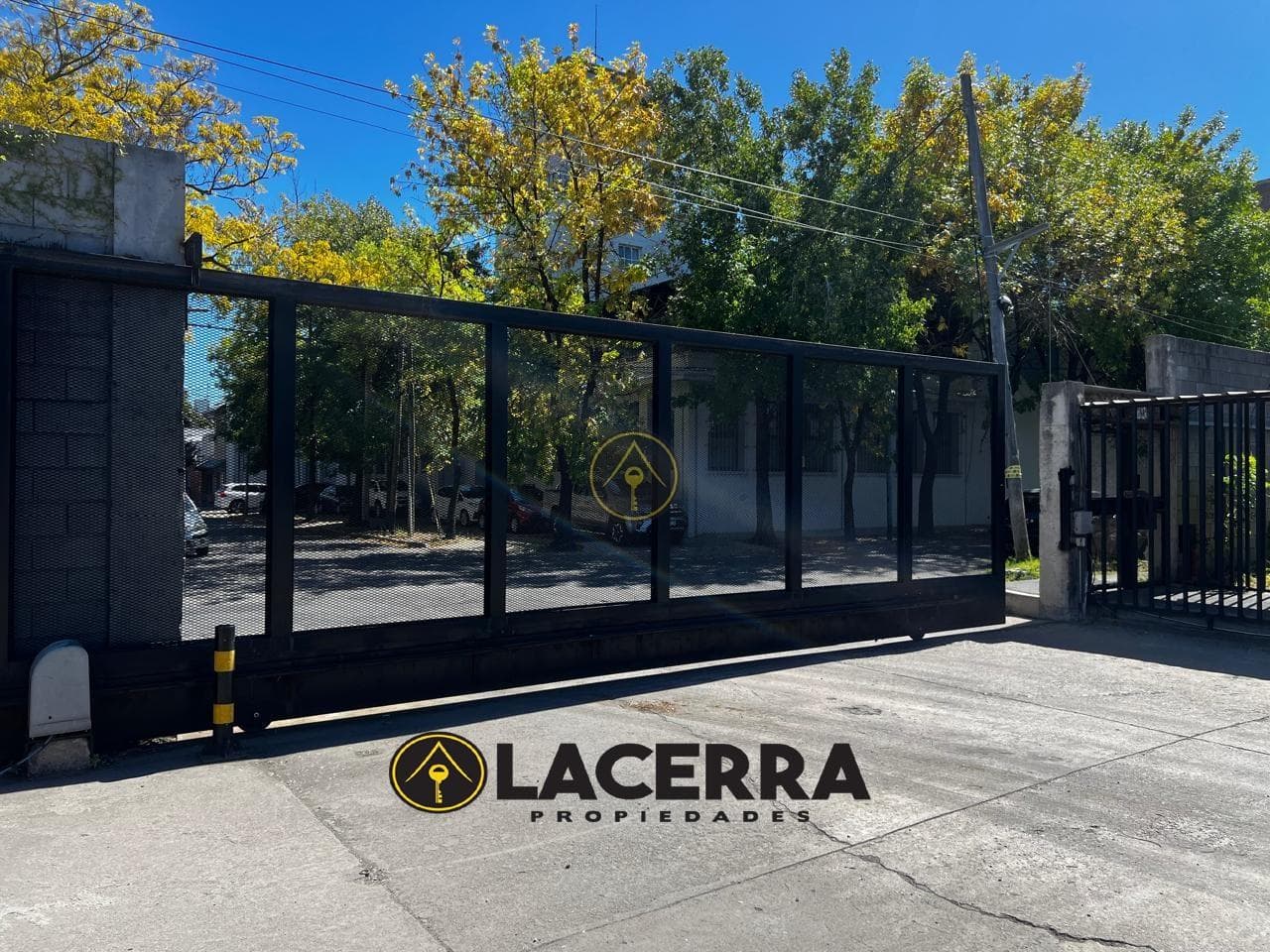 Nave Industrial en Carapachay - 1