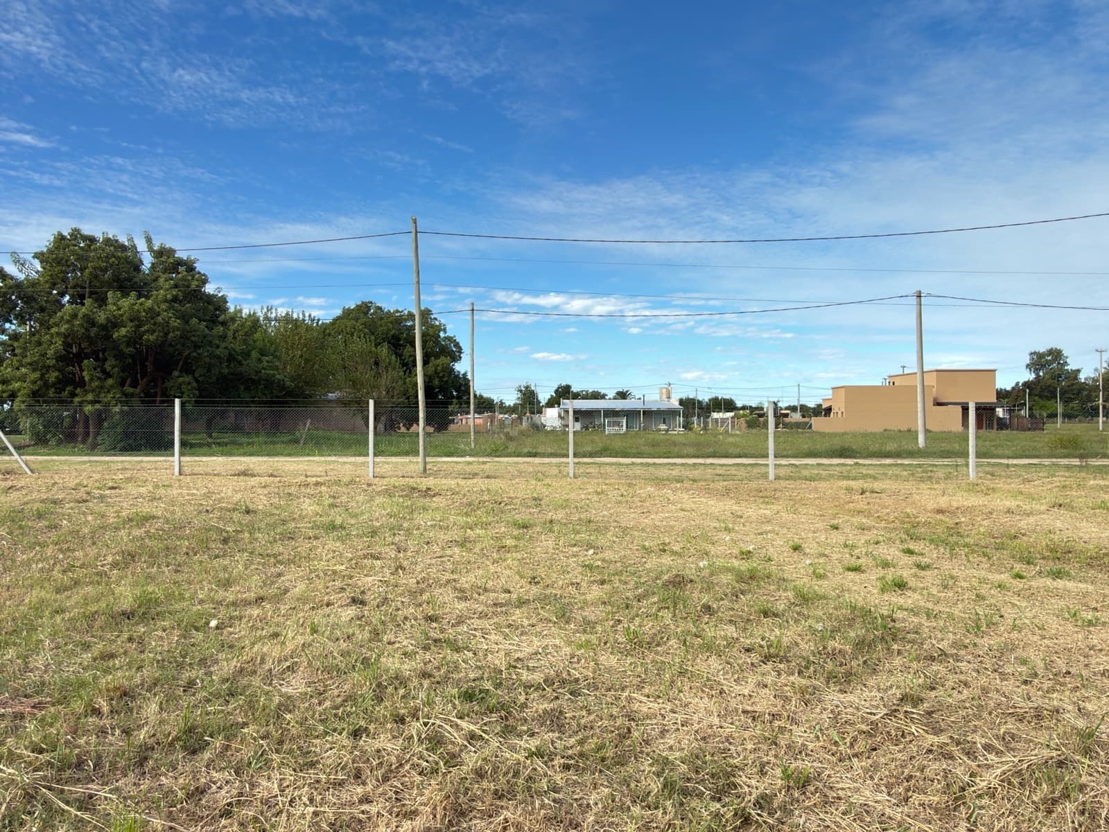 Venta de lote 1600 m2 en Altos de San Pedro - Escritura Inmediata - 1