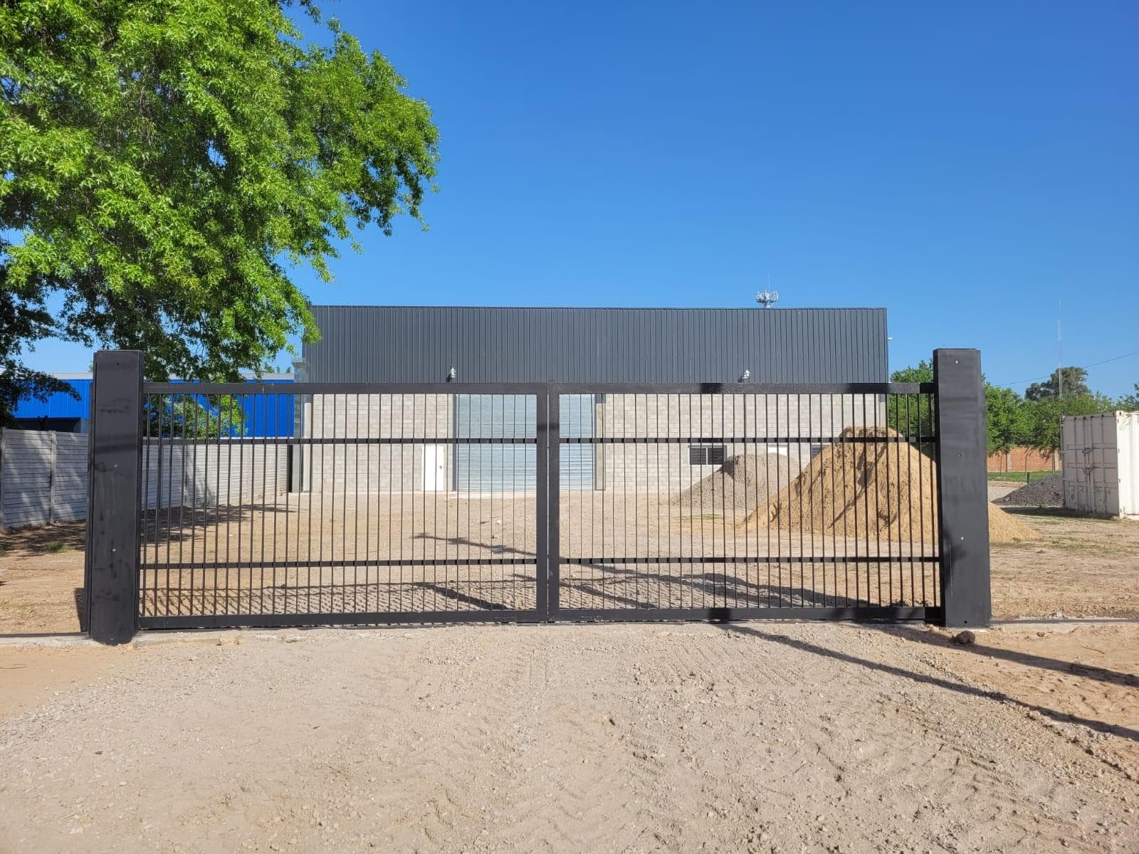 Depósito en General Rodriguez - 1