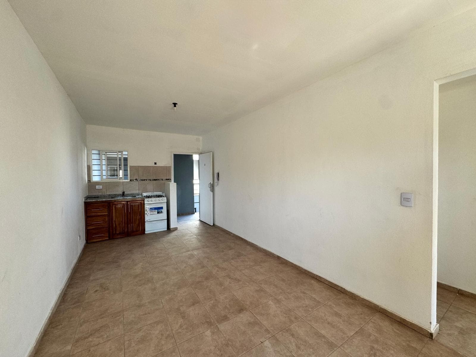 DEPARTAMENTO EN TAPIALES - 1