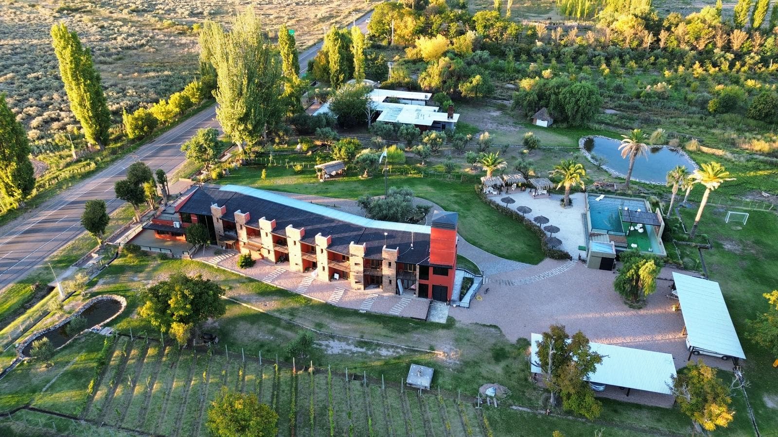 Hotel en Cuadro Benegas - 1