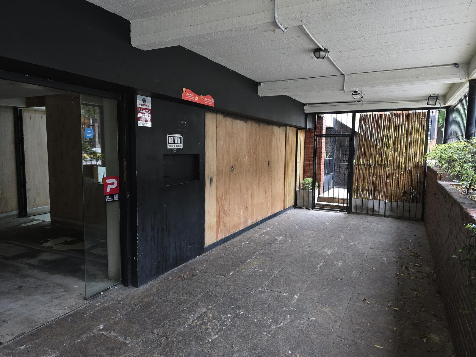 Local en Belgrano R. Excelente ubicación. Apto todo destino. - 1