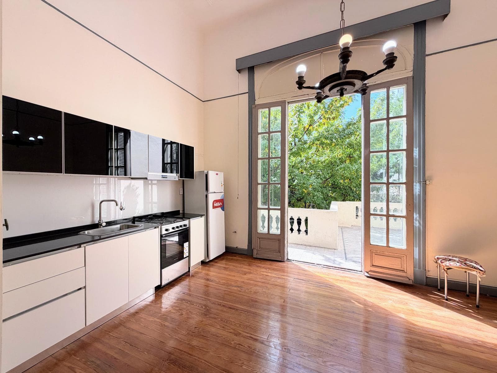 Venta PH 5 Ambientes en Flores - 1