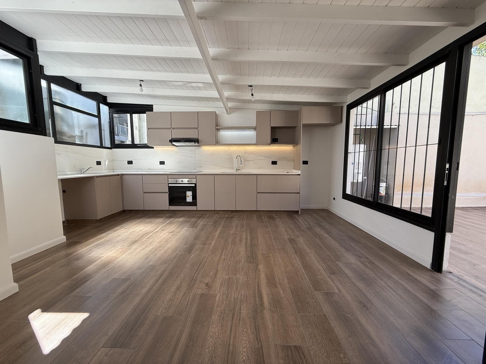 VENTA PH Caballito Villa Crespo 4 ambientes hecho a nuevo reciclado listo para entrar super luminoso - 1