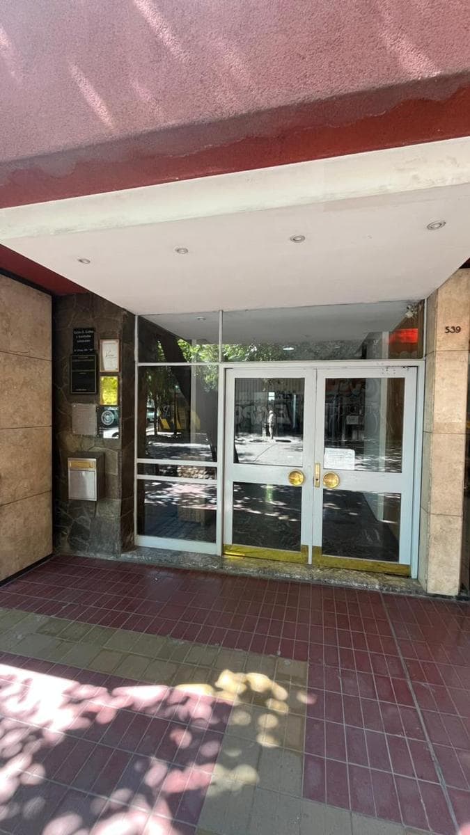 Oficina en Mendoza - 1