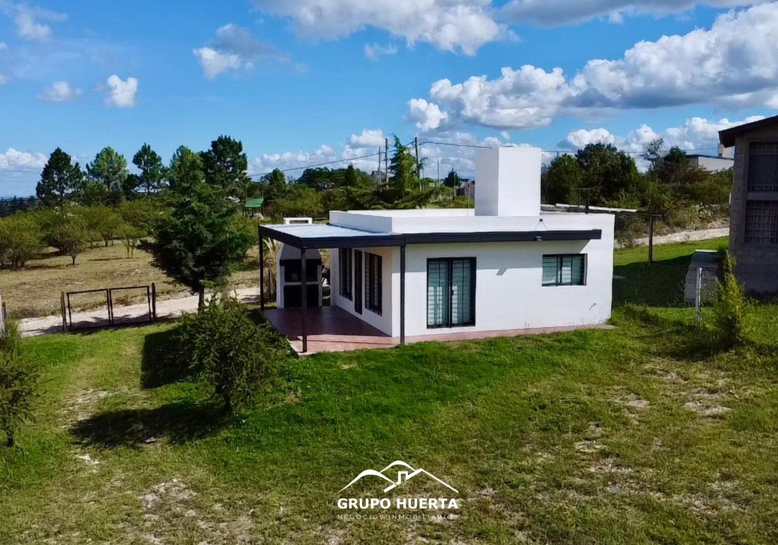 CASA EN VANTA EN LAS SIERRAS A ESTRENAR - 1