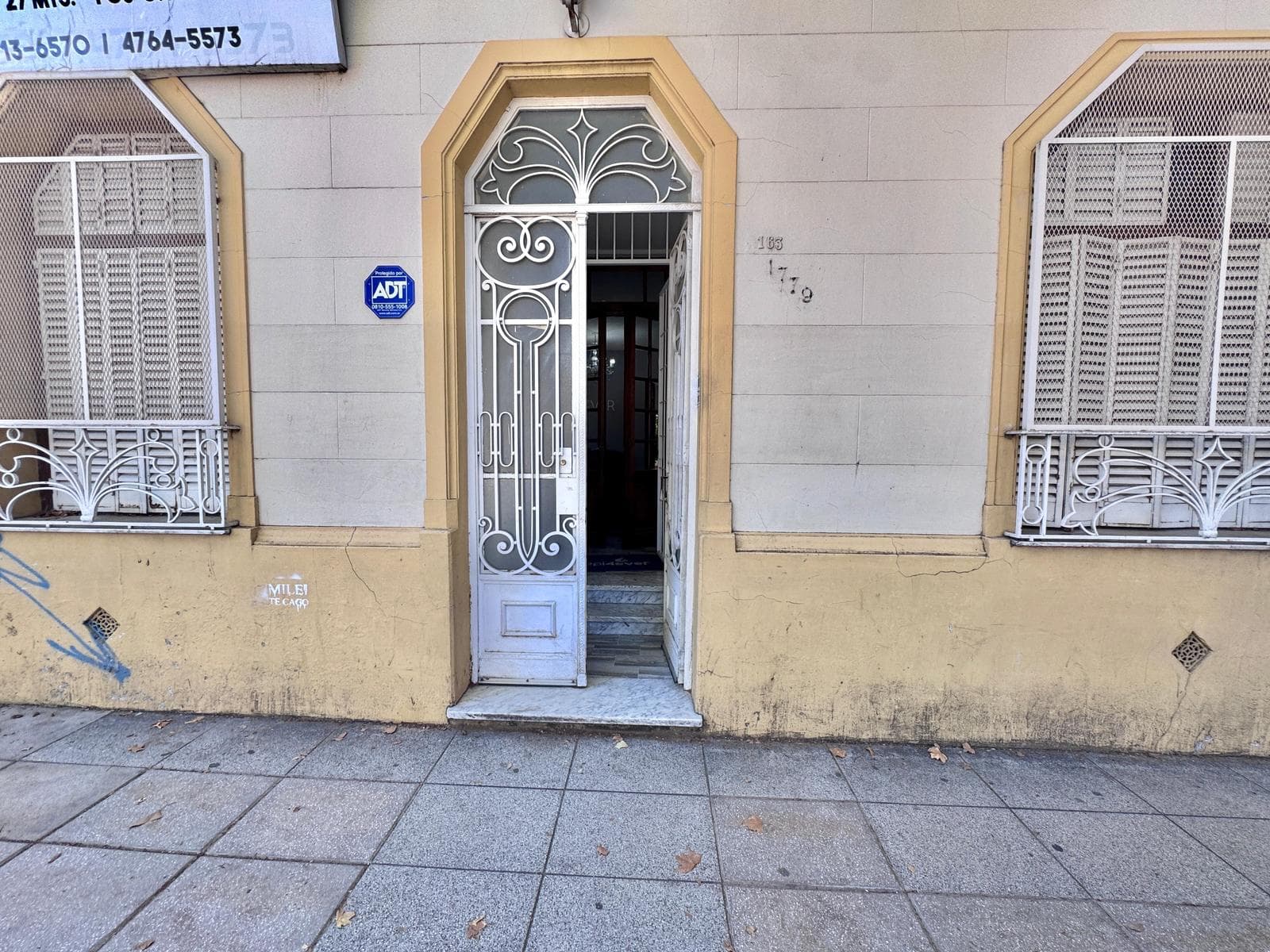 Edificio comercial en venta en San Martín – Ideal oficinas, consultorios o vivienda - 1