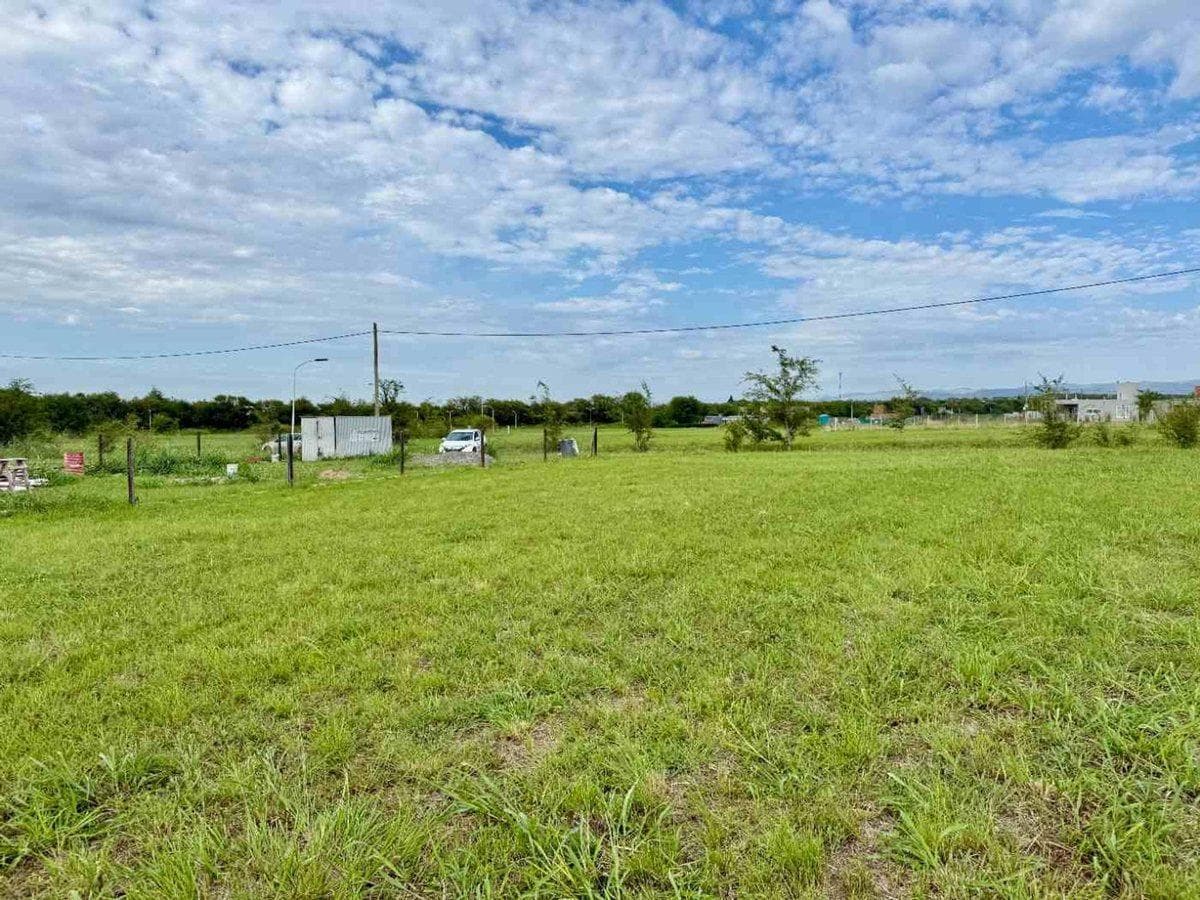 VENTA LOTE SOLES SERRANOS UNQUILLO 430 M2 - 1