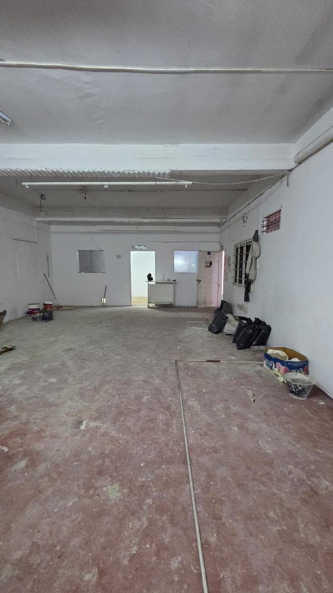 ALQUILO Deposito/Local Ideal Taller de costura - 1