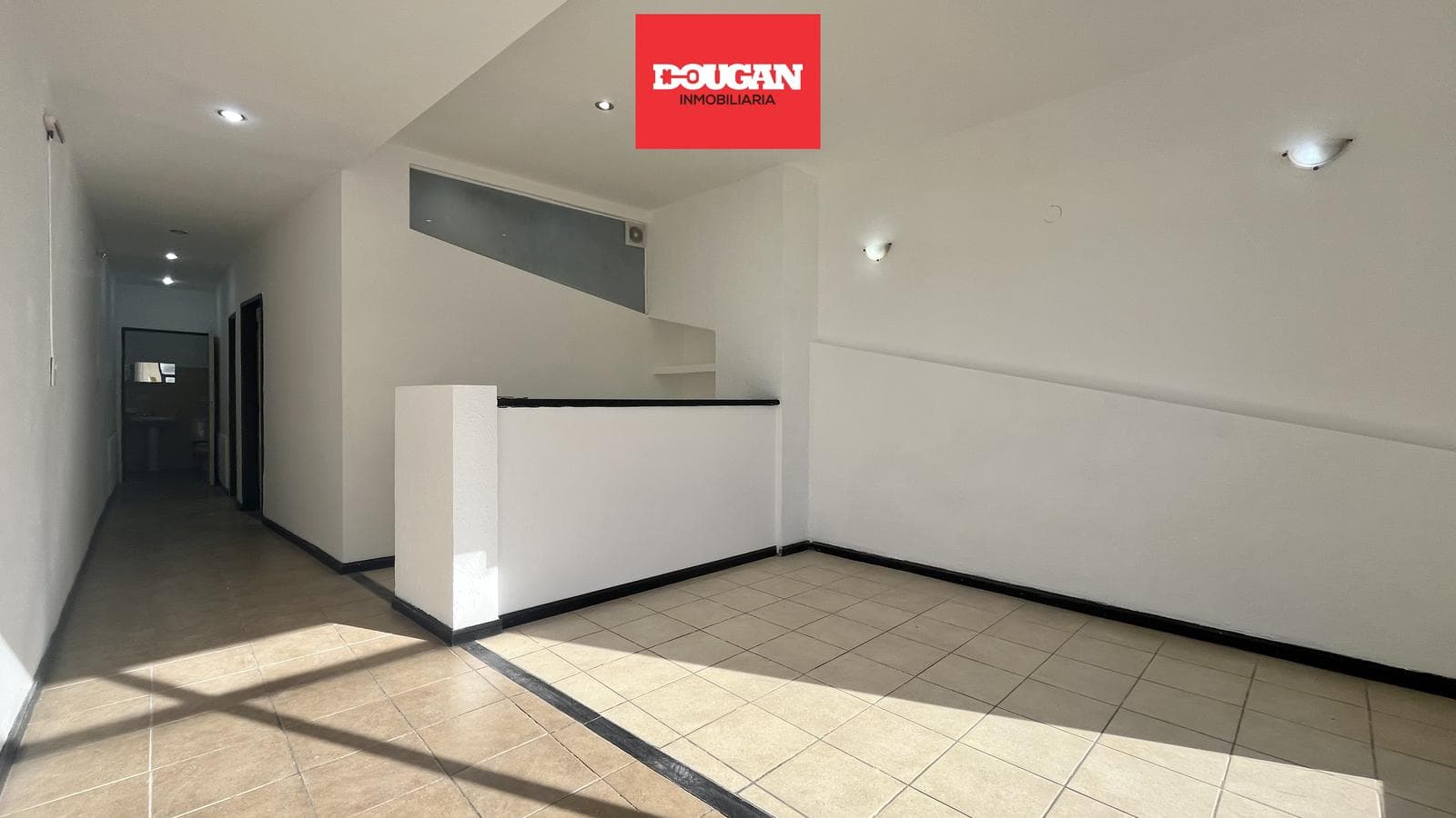 Local en Alquiler - Becerra y Avenida del Sol - 1