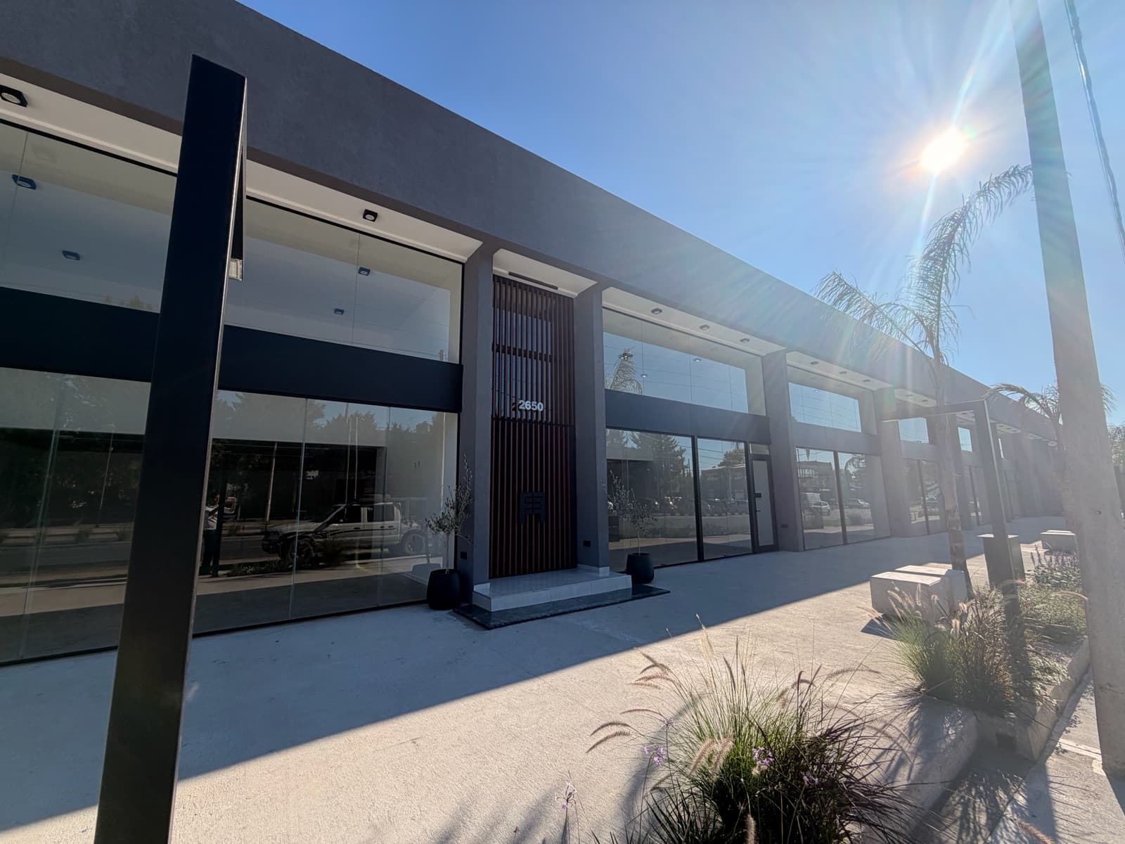 Oficina alquiler- La Plata - 1