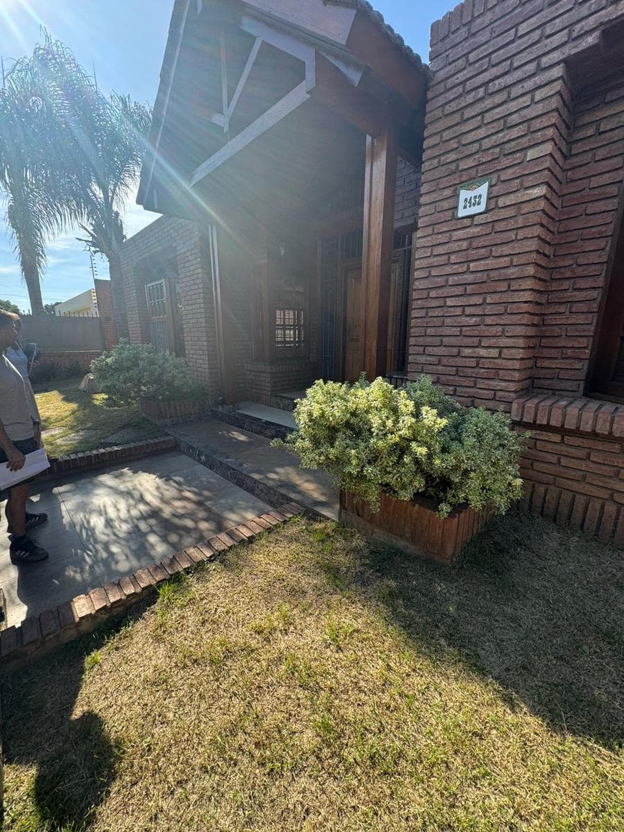 Venta de casa premiun en Cerro de las Rosas - 1