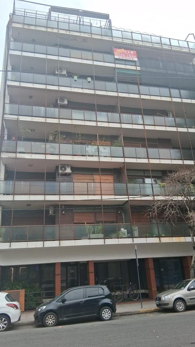 Alquiler monoambiente con balcón corrido - Barracas - 1