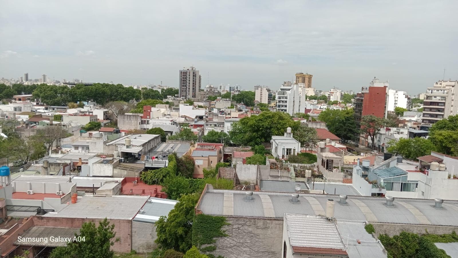 Venta de Departamento de tres ambientes en Paternal en contrafrente con vista panorámica - 1