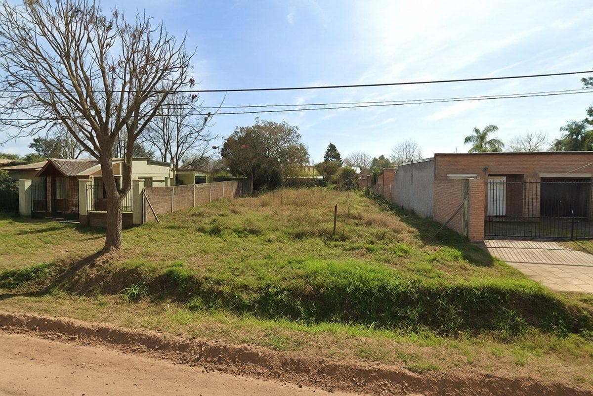 TERRENO VENTA EN FUNES, ZONA 5 TODOS LOS SERVICIOS - 1