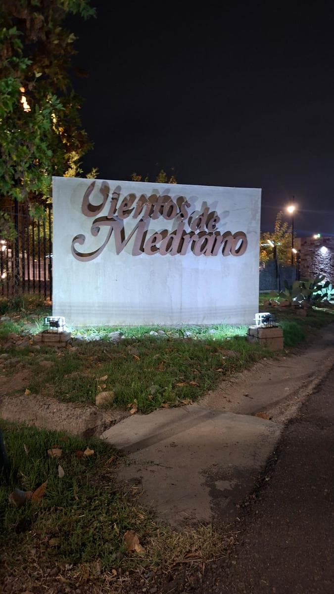 BARRIO VIENTOS DE MEDRANO - 1