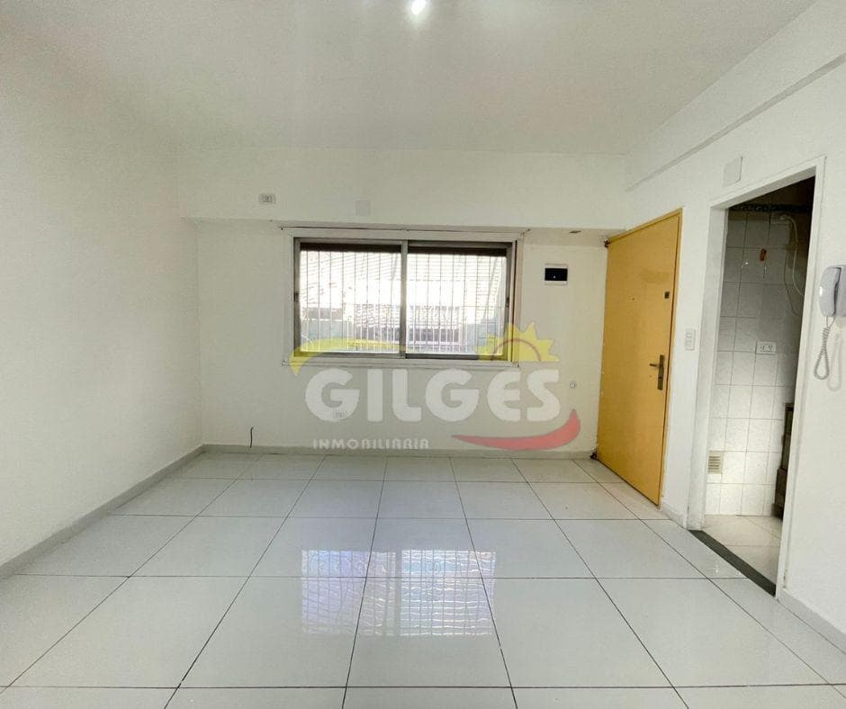 Alquiler de Oficina 1 Ambiente en Ramos Mejia Céntrica - 1