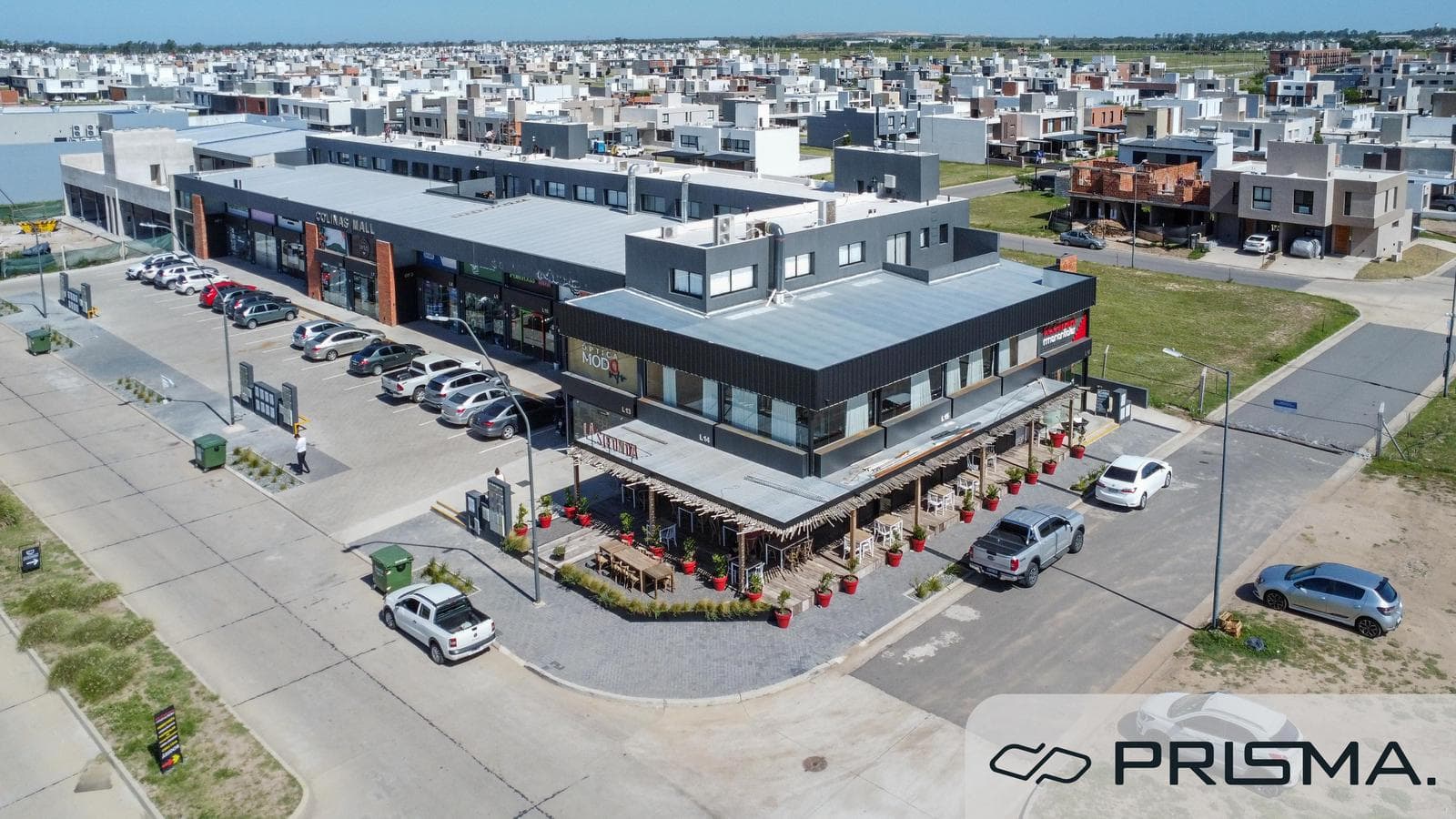 LOCAL RENTA 6,5%-85M2-COLINAS DE MANANTIALES - 1