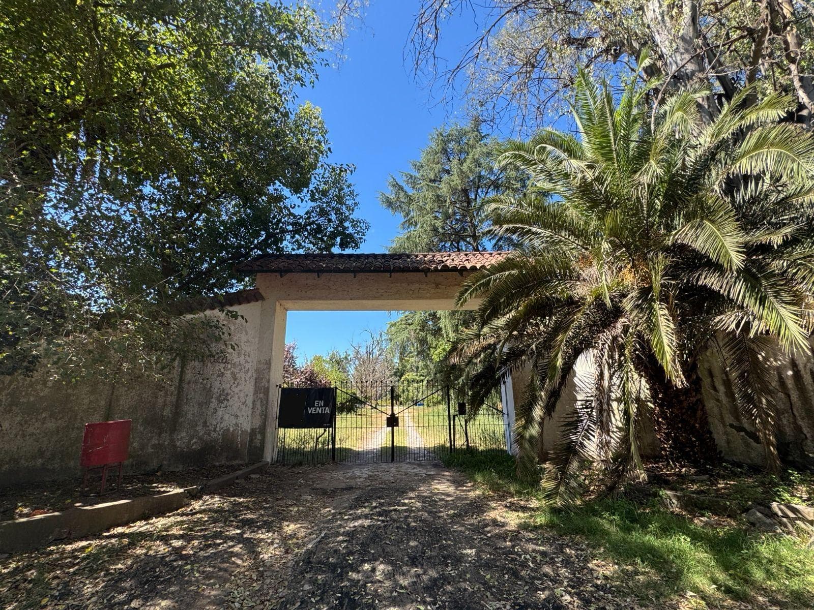 Venta de terreno de 19100 m2 en Del Viso - 1