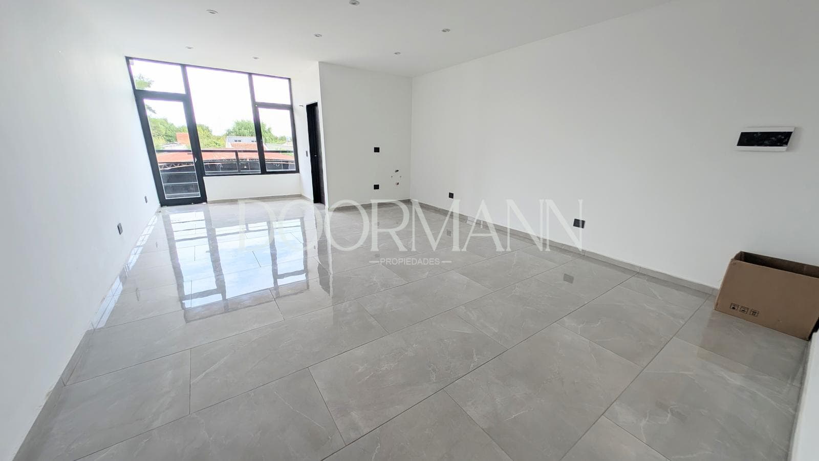 Oficina comercial en alquiler Benavidez Tigre - 1