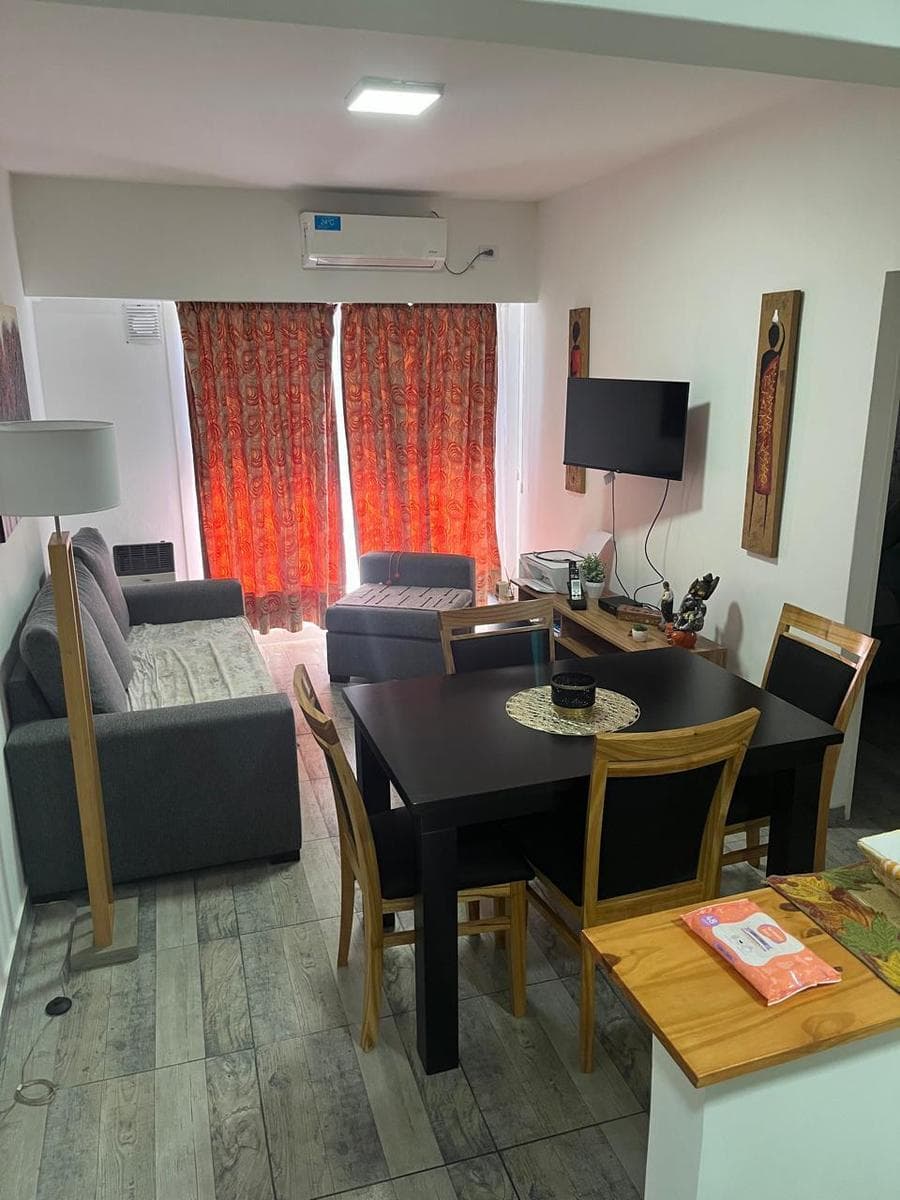 2 Amb Billinghurst 200 (RJM) - 1