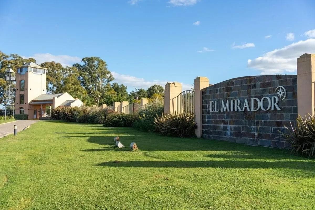 Terreno en El Mirador - 1