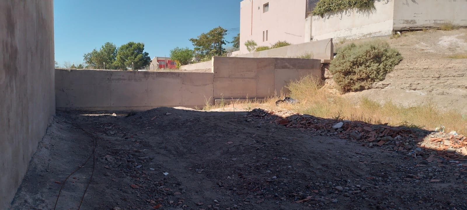 Venta lote 180m2 - Bº Mercantiles - Neuquén Capital - 1