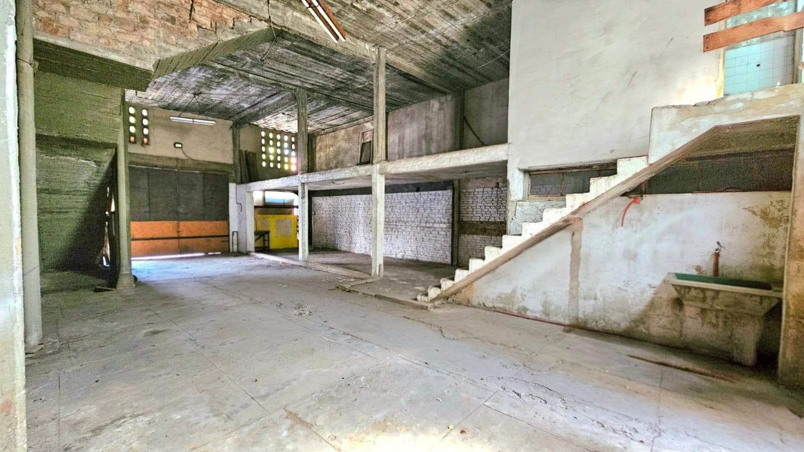 Galpón en venta en Ramos Mejía - 1