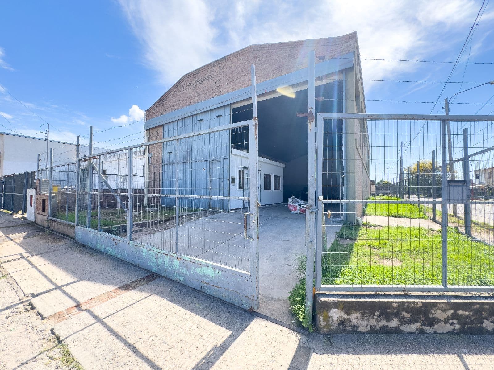 Galpón en Alquiler - 1