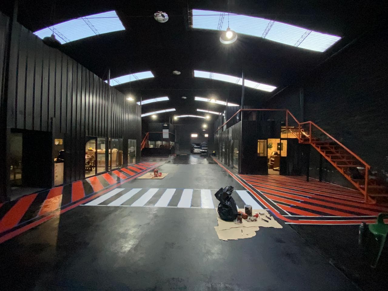 Depósito en Luis Guillon - 1