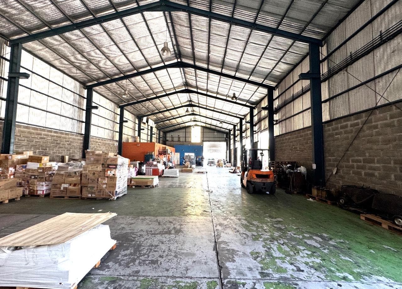 Nave Industrial en Godoy - 1