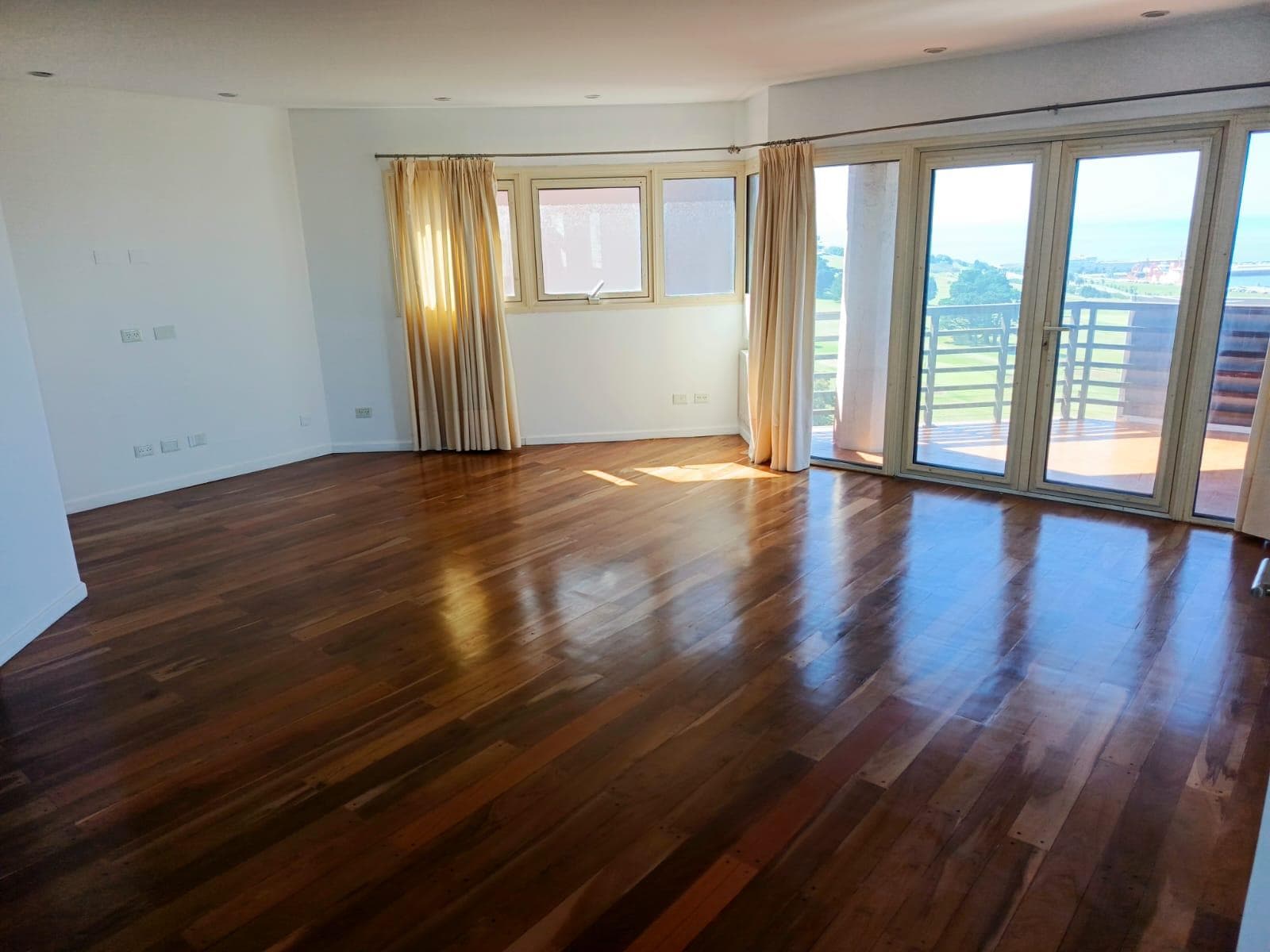 Departamento en Alem - 1