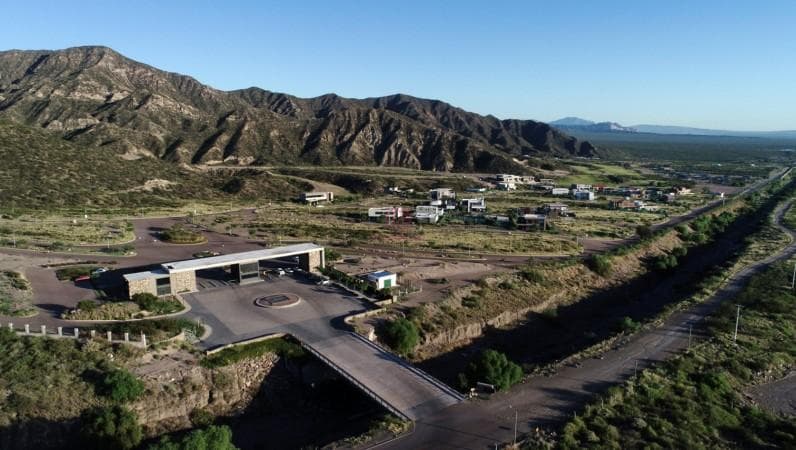 Terreno en Venta Barrio Mendoza Norte - 1