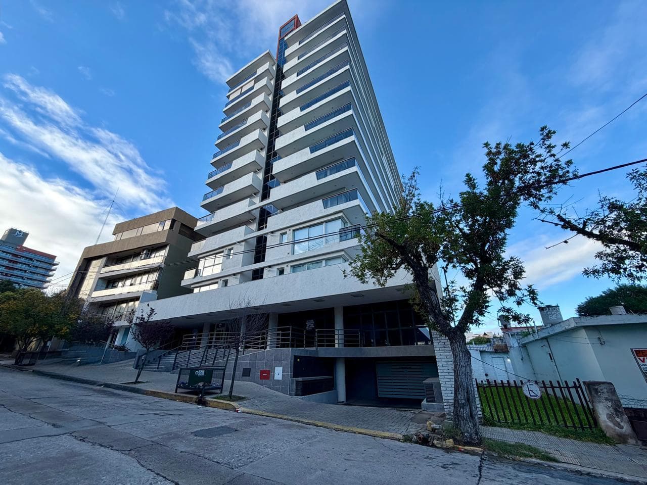 Departamento en Villa Carlos Paz 6 piso centro categoria - 1