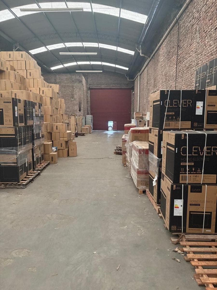 Depósito 10m2x40m2 Portela 300 en Alquiler u$s 5.000 - 1