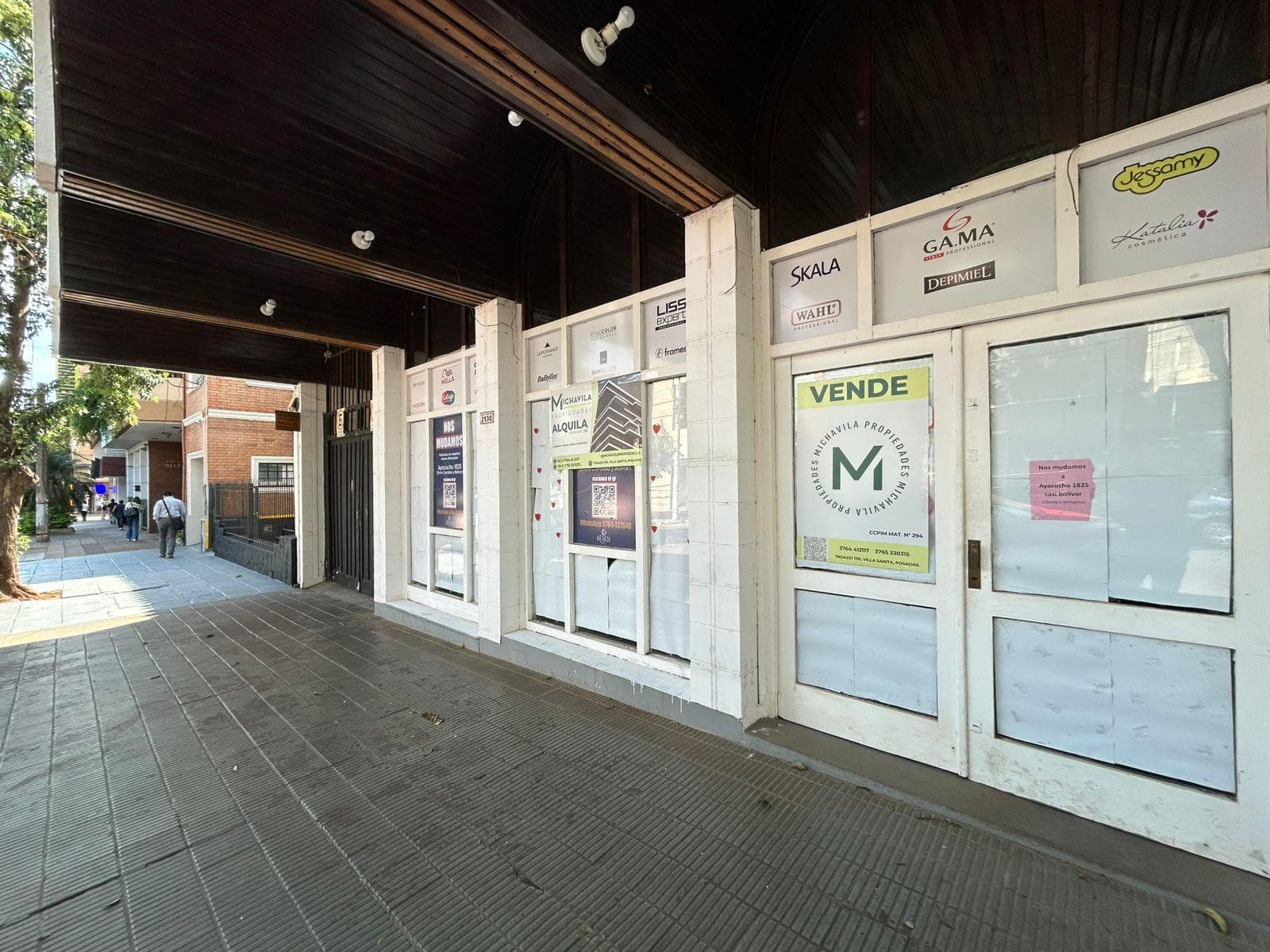 Local comercial en venta microcentro Posadas - 1