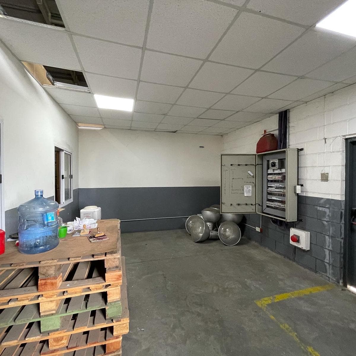 Depósito en Tortuguitas - 1