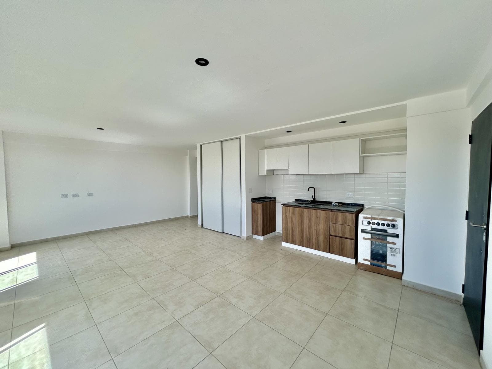 VENTA DEPARTAMENTO 2 AMBIENTES A ESTRENAR EN JOSE LEON SUAREZ | 57 m² | BALCÓN DOBLE - 1