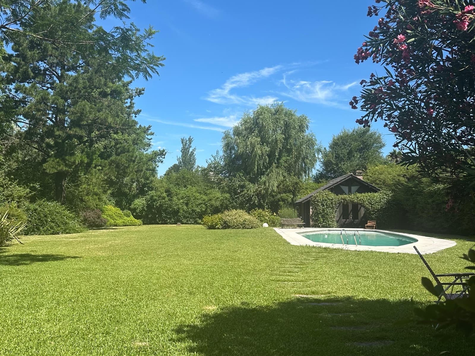 VENDO FRACCION SOBRE AUTOPISTA ACCESO OESTE GENERAL RODRIGUEZ - 1