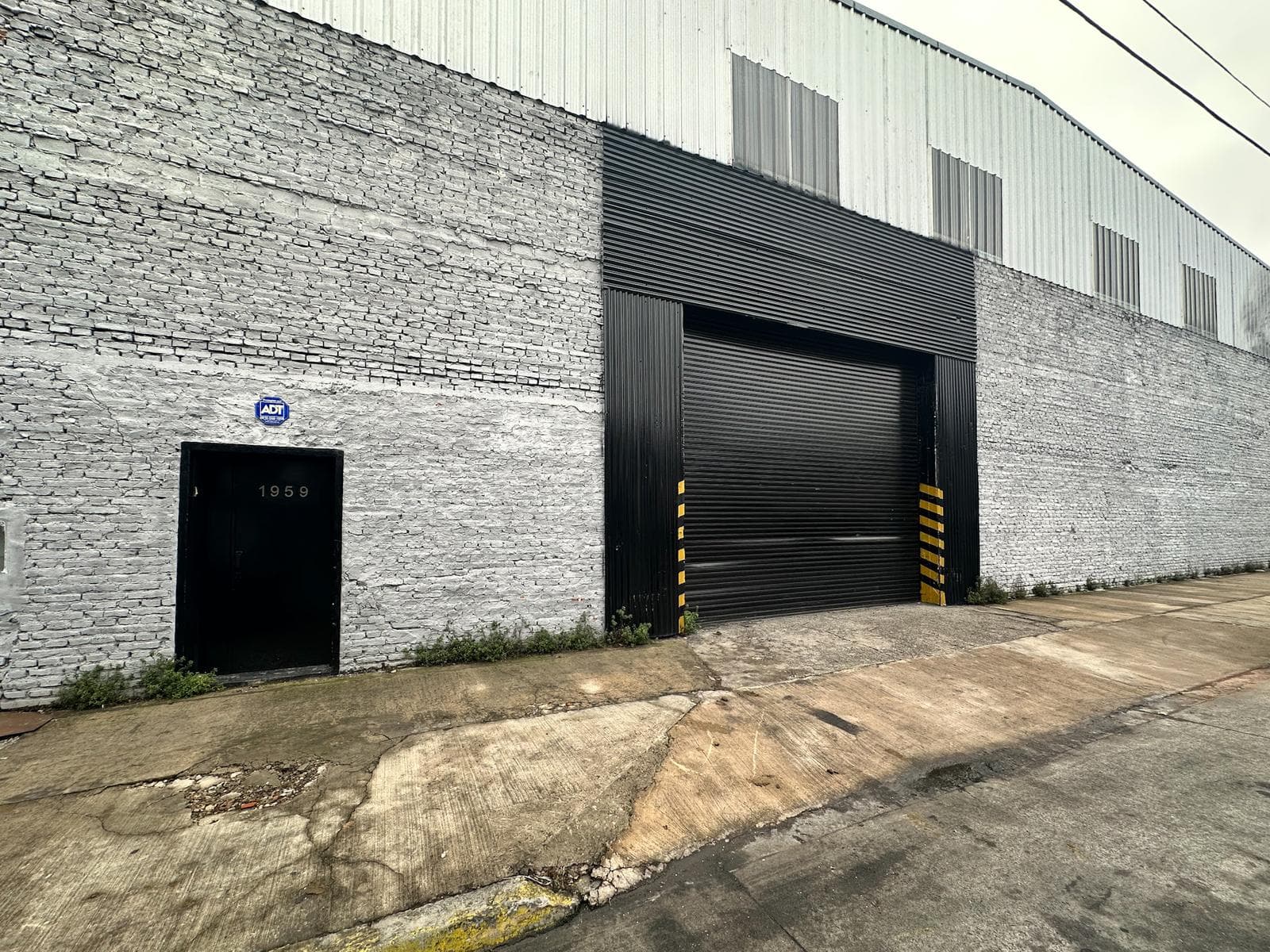 Galpón en Villa Lynch - 1