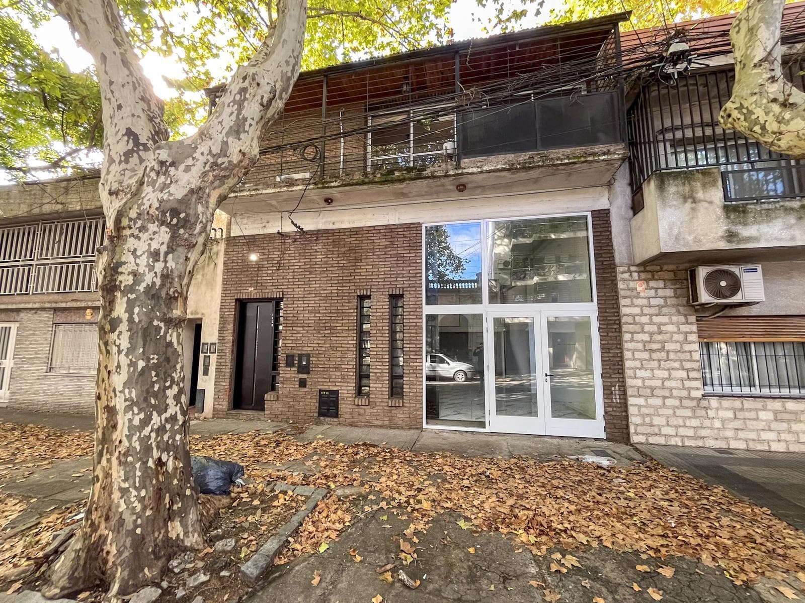 Alquiler Local/Deposito. Rodriguez y 9 de Julio. Lourdes. Rosario. - 1