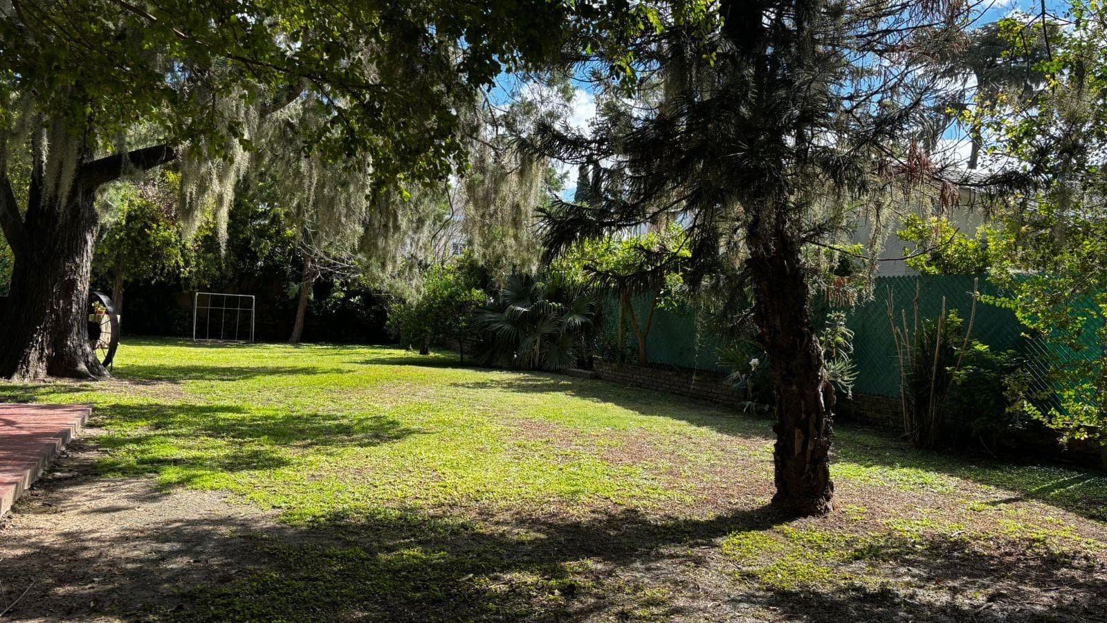 VENTA - TERRENO DE 300 MTS - FUNES - 1