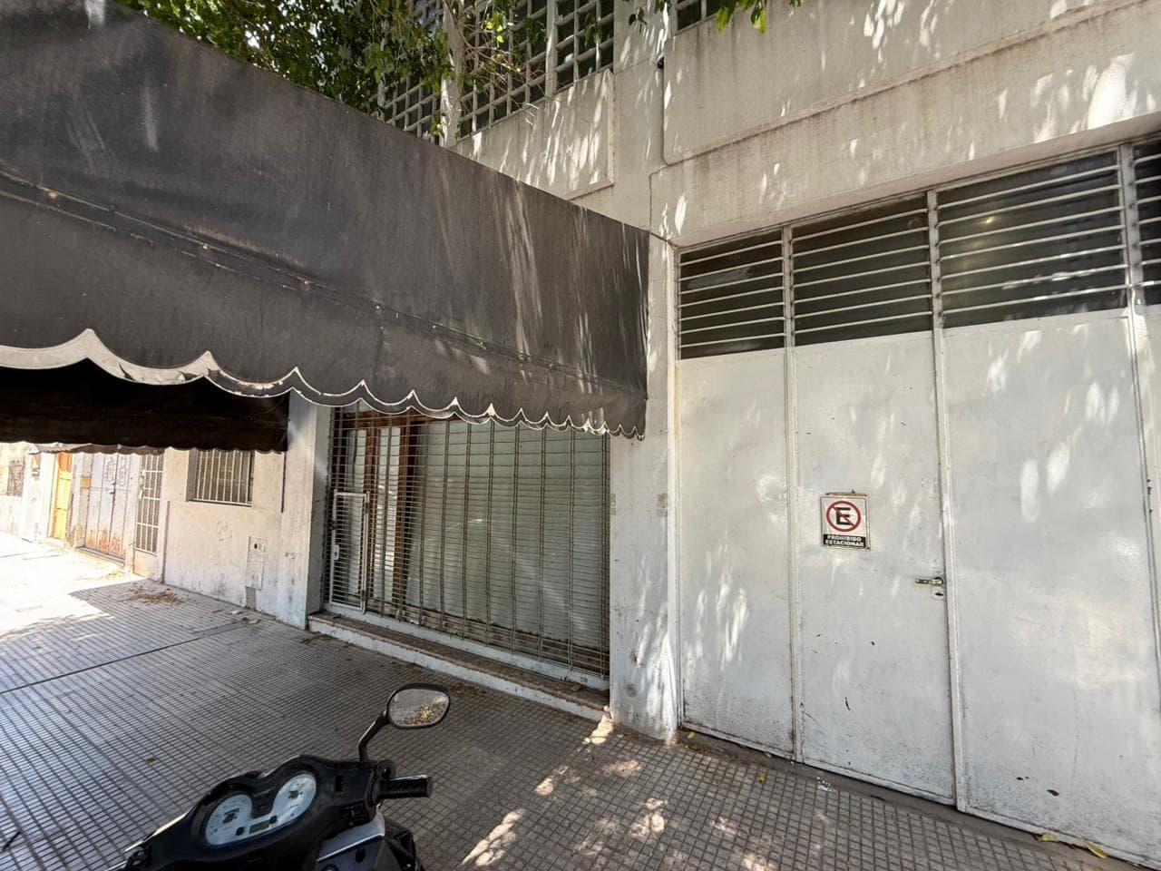 Alquiler de deposito 600m2 en Floresta - 1