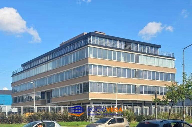 Oficina en venta y/o alquiler en Haedo, Moron - 1